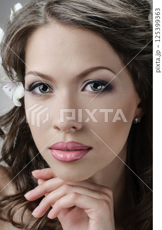 fascination bride 125399363