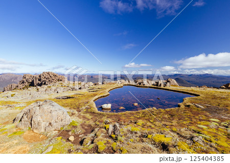 Views around Mt Ossa in Tasmania Australia 125404385
