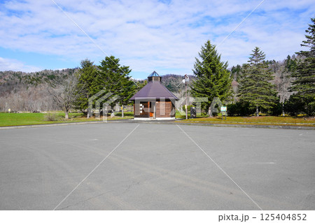 緑泉公園の公衆トイレ（芦別市） 125404852