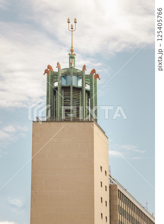 Architecture Exterior of The carillon or Bell tower with 12 large and 8 small seahorses at The Newcastle Civic Centre. 125405766