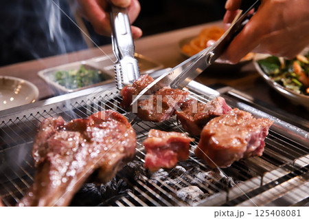 Chinese food. Grilled lamb ribs. 125408081