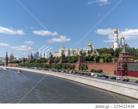 MOSCOW - SEPTEMBER 27 - Kremlin in Moscow Russia architecture background MOSCOW - SEPTEMBER 27 - Kremlin in Moscow Russia architecture background 125412436