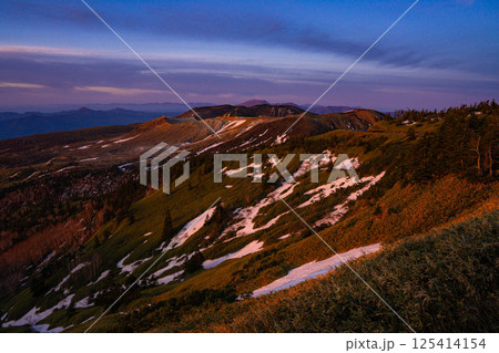 初夏の渋峠 朝景 【群馬県】 初夏の渋峠 朝景 【群馬県】 125414154