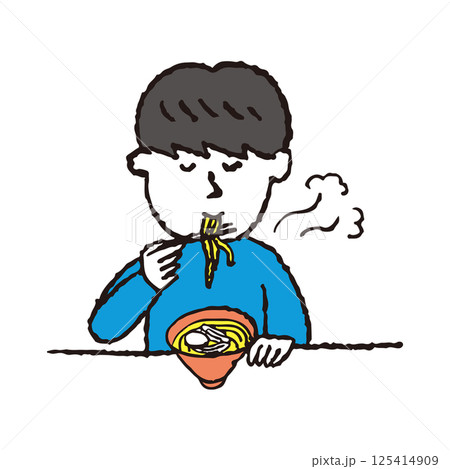 ラーメンを食べている男性 125414909