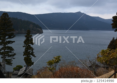 箱根関所の景色 125414990