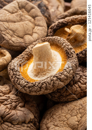 dried shiitake mushrooms. dried shiitake mushrooms. 125416045