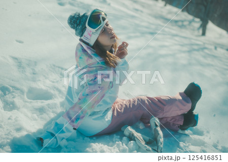 snowboarding 125416851