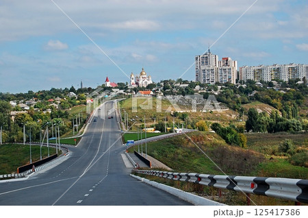 Scenic Road to a Historic Town 125417386