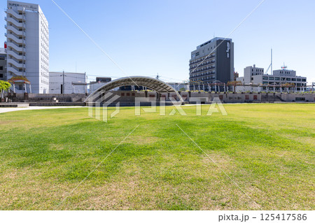 オーヴィジョン海峡ゆめ広場 芝生メイン オーヴィジョン海峡ゆめ広場 芝生メイン 125417586