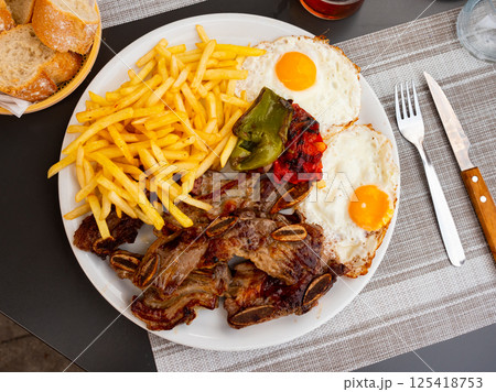 Combined barbecue dish 125418753