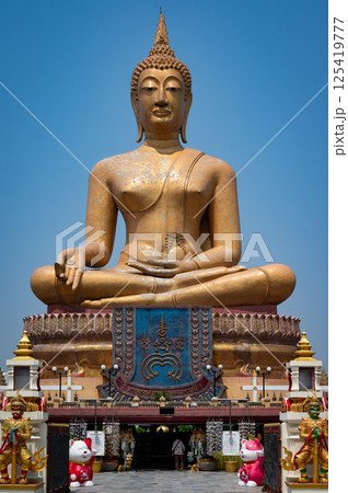 Singburi, Thailand, March 23, 2025, Majestic Buddha statue at Wat Phikun Thong Singburi, Thailand, March 23, 2025, Majestic Buddha statue at Wat Phikun Thong 125419777
