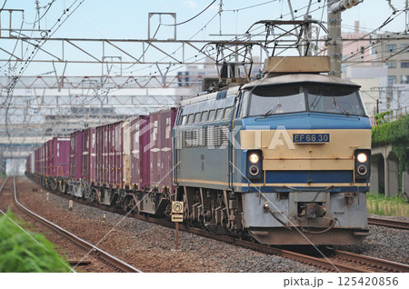 東海道本線　平塚　JR貨物　EF66-30（吹田） 125420856