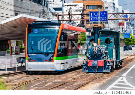 愛媛 伊予鉄道　～坊っちゃん列車と市内電車5000形～ 125421468