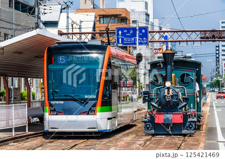 愛媛 伊予鉄道　～坊っちゃん列車と市内電車5000形～ 125421469