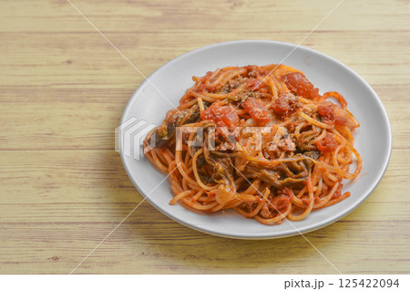 レタストマトのパスタ 125422094