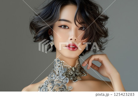 未来の日本人ヘアメイクスタイル　美肌美人女性像を生成AIで表現（横写真） 125423283