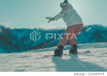 snowboarding snowboarding 125424574