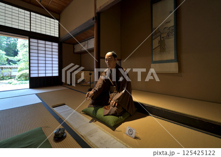 松江市　塩見縄手の武家屋敷　武士のマネキン 125425122