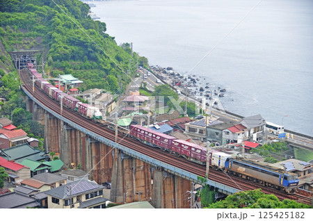 東海道本線　早川－根府川　JR貨物　EF200-6（吹田） 125425182