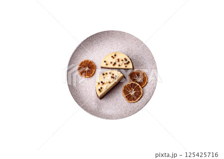 Sweet round tart three chocolates Sweet round tart three chocolates 125425716
