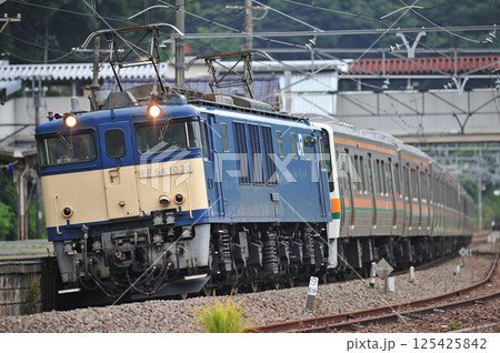 中央本線 上野原 JR東日本 EF64-1030+211系 A30+A33編成 廃車回送 中央本線 上野原 JR東日本 EF64-1030+211系 A30+A33編成 廃車回送 125425842