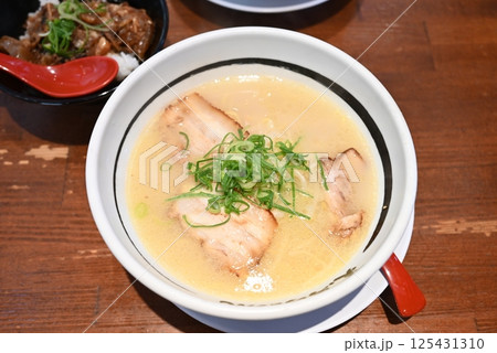 兵庫県 赤穂塩白湯ラーメン 兵庫県 赤穂塩白湯ラーメン 125431310