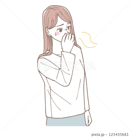 鼻をつまんで匂いを嗅がないようにしている女性 125435681