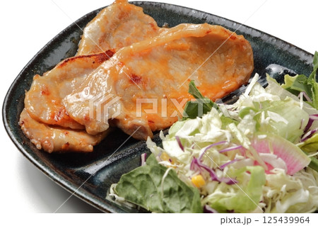 豚のしょうが焼き 豚のしょうが焼き 125439964