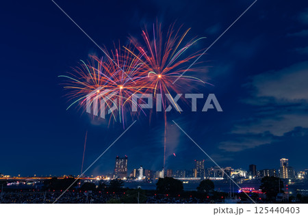 足立の花火大会　東京都 125440403