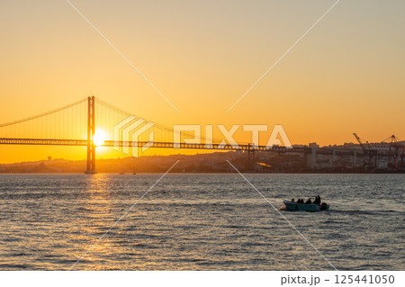 Ponte 25 de Abril Suspension Bridge. 25th of April Bridge. Portugal 125441050