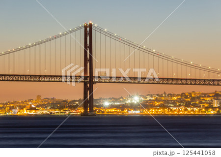 Ponte 25 de Abril Suspension Bridge. 25th of April Bridge. Portugal Ponte 25 de Abril Suspension Bridge. 25th of April Bridge. Portugal 125441058