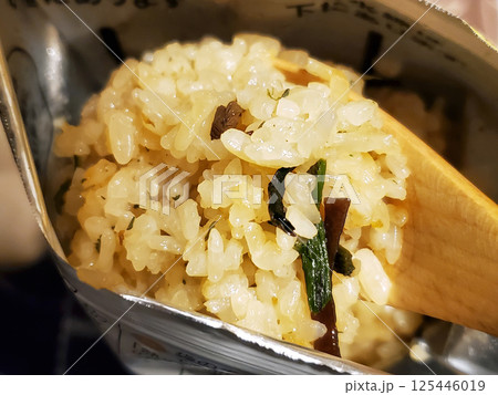 アルファ化米の山菜ごはん 125446019