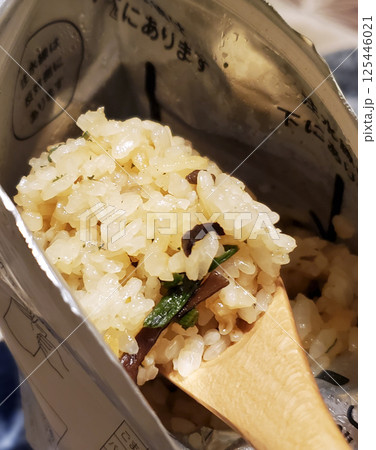 アルファ化米の山菜ごはん 125446021