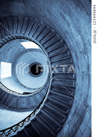 Blue spiral 125449844