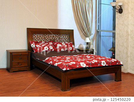 Modern bedroom 125450220