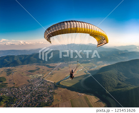 パラシュート 125451626
