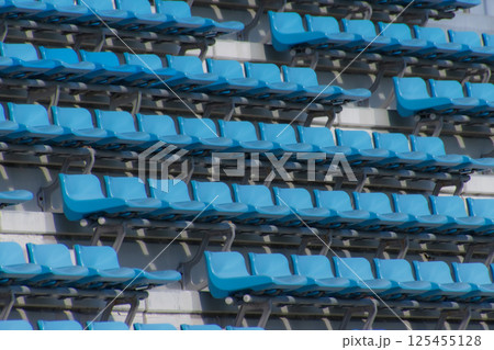 スタジアムのベンチ スタジアムのベンチ 125455128