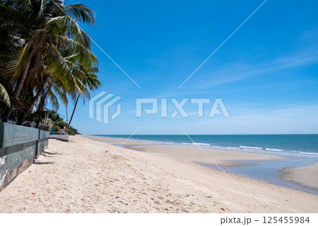 Cha-am Beach with Blue Sky and Calm Sea Cha-am Beach with Blue Sky and Calm Sea 125455984