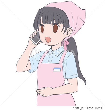 スマホで電話をかける黒髪の女性店員・笑顔 125460241