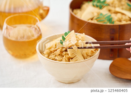 春の味覚 筍ご飯(たけのこご飯) 春の味覚 筍ご飯(たけのこご飯) 125460405