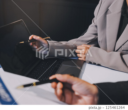 Concept of legal counseling. The lawyer or legal counsel is listening and providing advice to business people. Concept of legal counseling. The lawyer or legal counsel is listening and providing advice to business people. 125461264