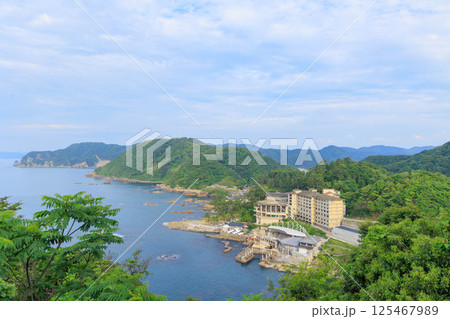 御待岬から見た景色（兵庫県豊岡瀬戸） 125467989