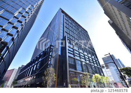 ワン・フクオカ・ビルディング　天神ビッグバン　天神交差点　 125468578