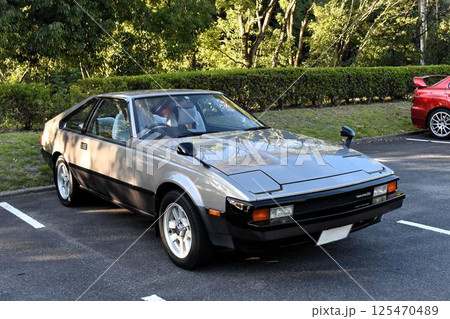 古いスポーツカー  (トヨタ・セリカXX  2代目 A60型前期型 ) 125470489