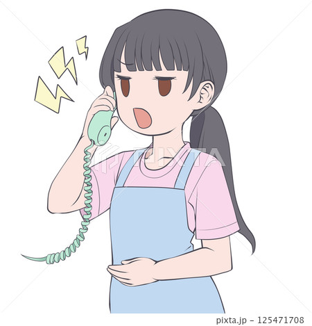 受話器を持って話すエプロン姿の黒髪の女性・怒る 125471708
