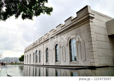 モンテの砦と呼ばれる歴史的要衝、丘の上に立つマカオ博物館(澳門博物館)です モンテの砦と呼ばれる歴史的要衝、丘の上に立つマカオ博物館(澳門博物館)です 125473097