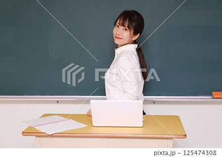 美しい日本女性 125474308