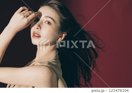 クールライティングのビューティーイメージ クールライティングのビューティーイメージ 125476104