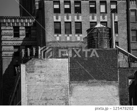 Fift avenue aged brick wall 5 th Av New York USA 125478202