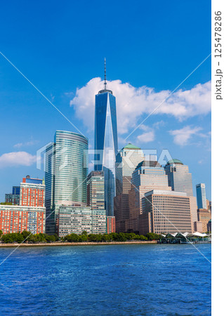 Manhattan skyline New York sunshine US Manhattan skyline New York sunshine US 125478286